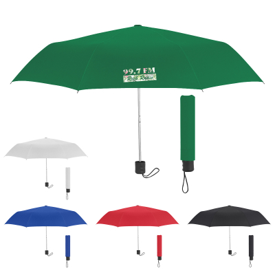 personal pop-up umbrella made from rcycled soda bottles